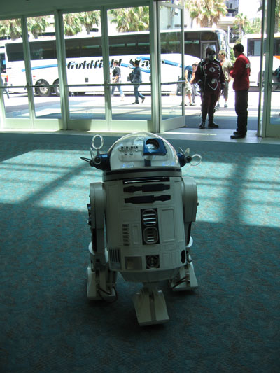 A fully functional R2D2, beeps and all